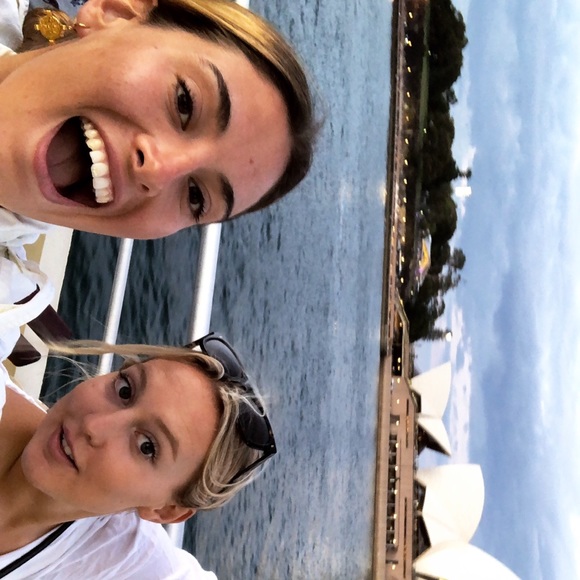 Meet your Posher, Ivanna - Picture 1 of 1